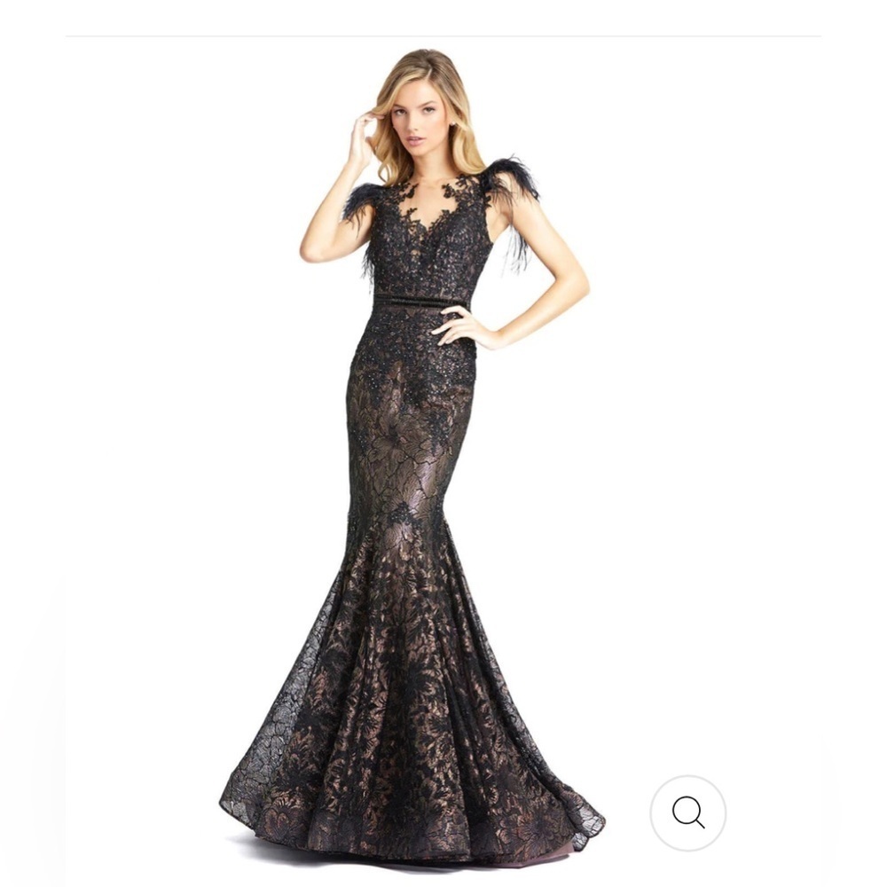 Mac Duggal Black EMBELLISHED FEATHER CAP SLEEVE ILLUSION NECK TRUMP size 12 $798